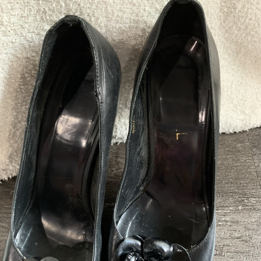 CHANEL Rare Black Lambskin Camellia Stiletto Chain Heel Size 40 - Picture 6 of 14